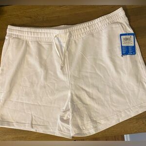 Columbia Women's White Athletic Shorts